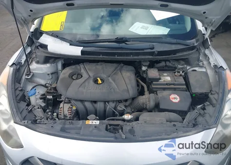 2013 Hyundai Elantra Gt from USA, damaged, VIN KMHD35LE2DU094227